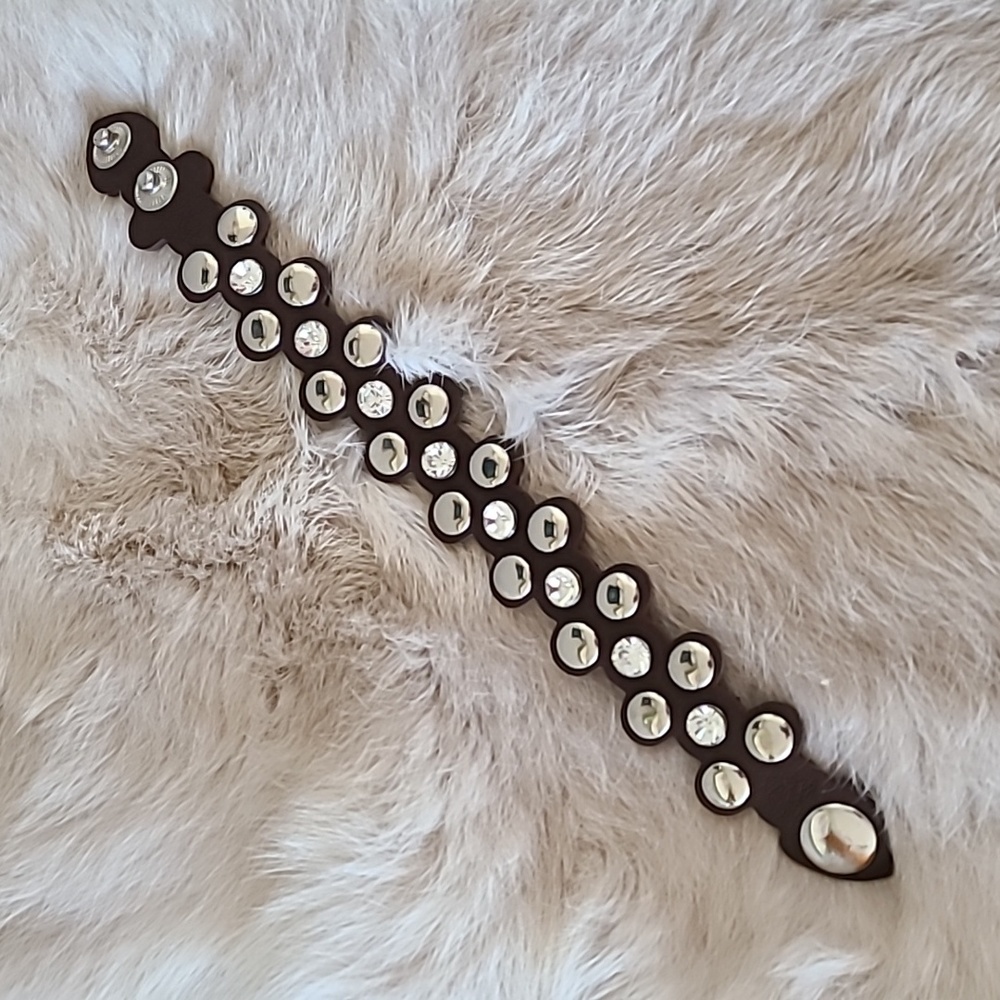 *closet clearout* 2/$20 EUC brown sparkly bracelet